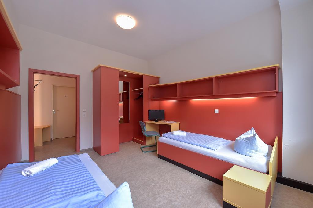 Internationales Gaestehaus イェーナ エクステリア 写真